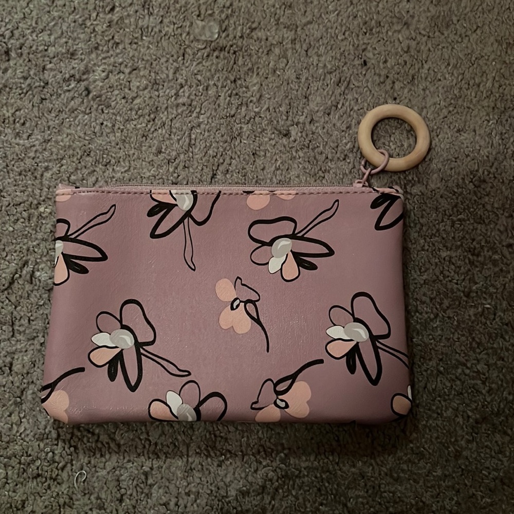 Very cute makeup/skincare bag!